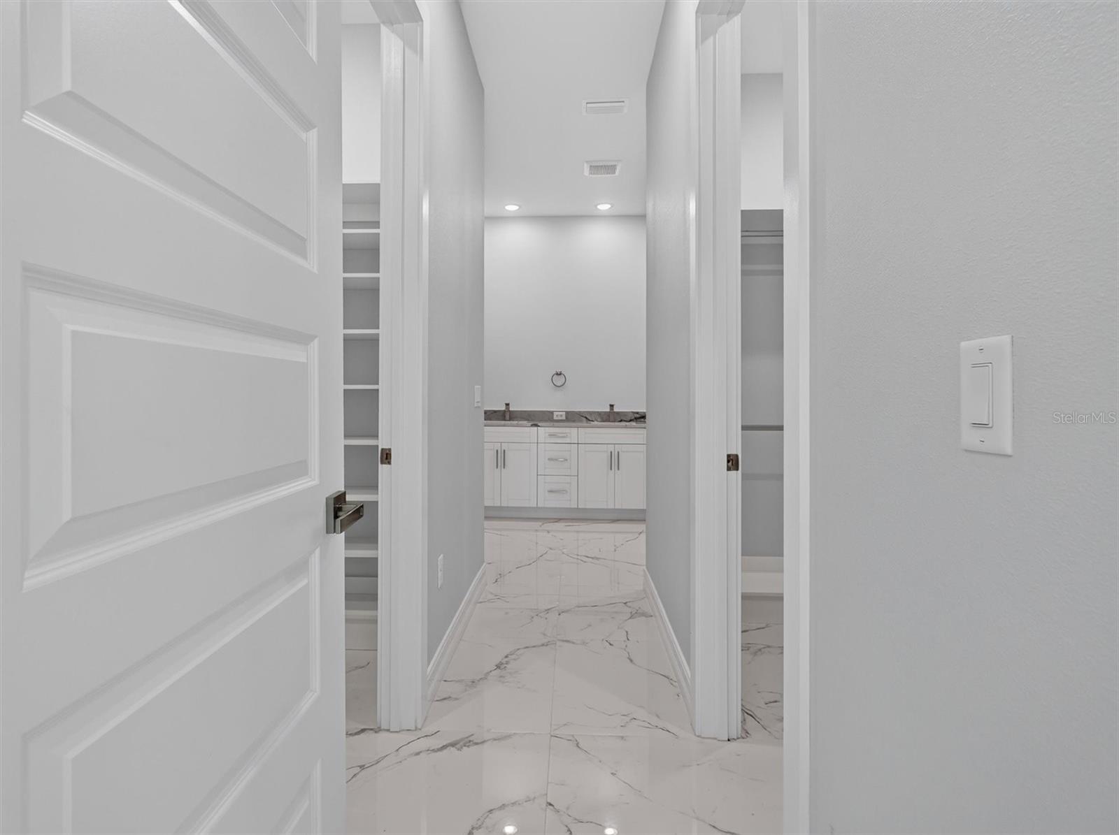 2302 Allen Dr Property Photo 23