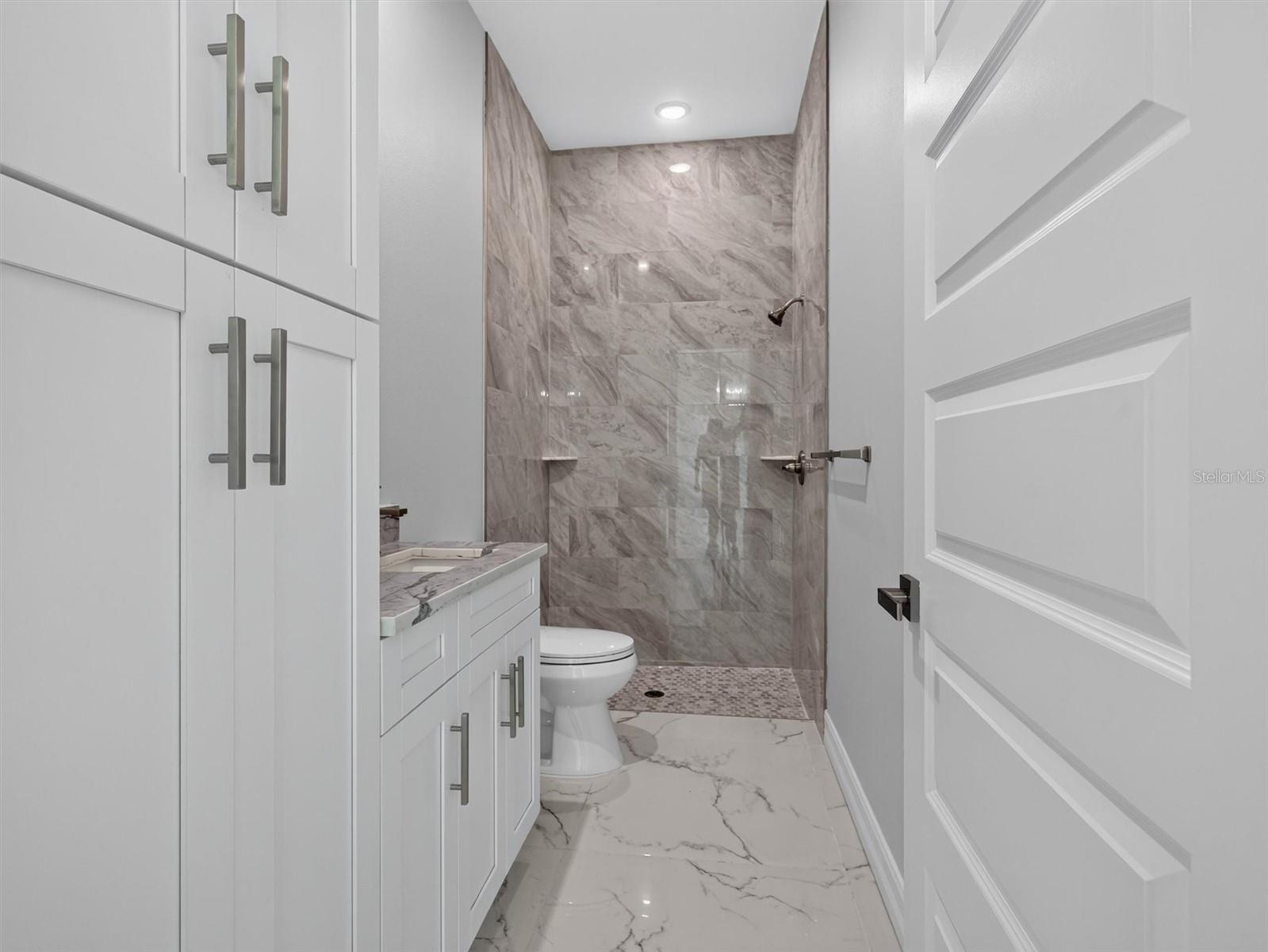 2302 Allen Dr Property Photo 43