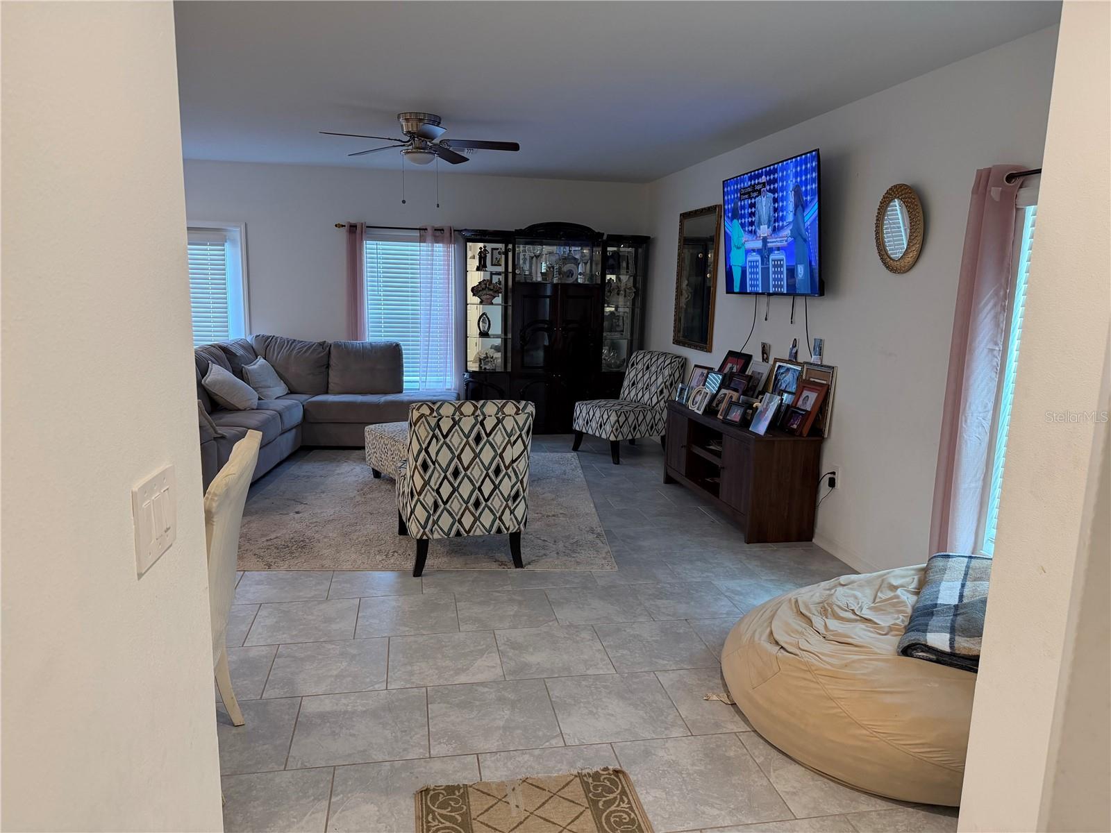 1187 Tyler Loop Property Photo 13