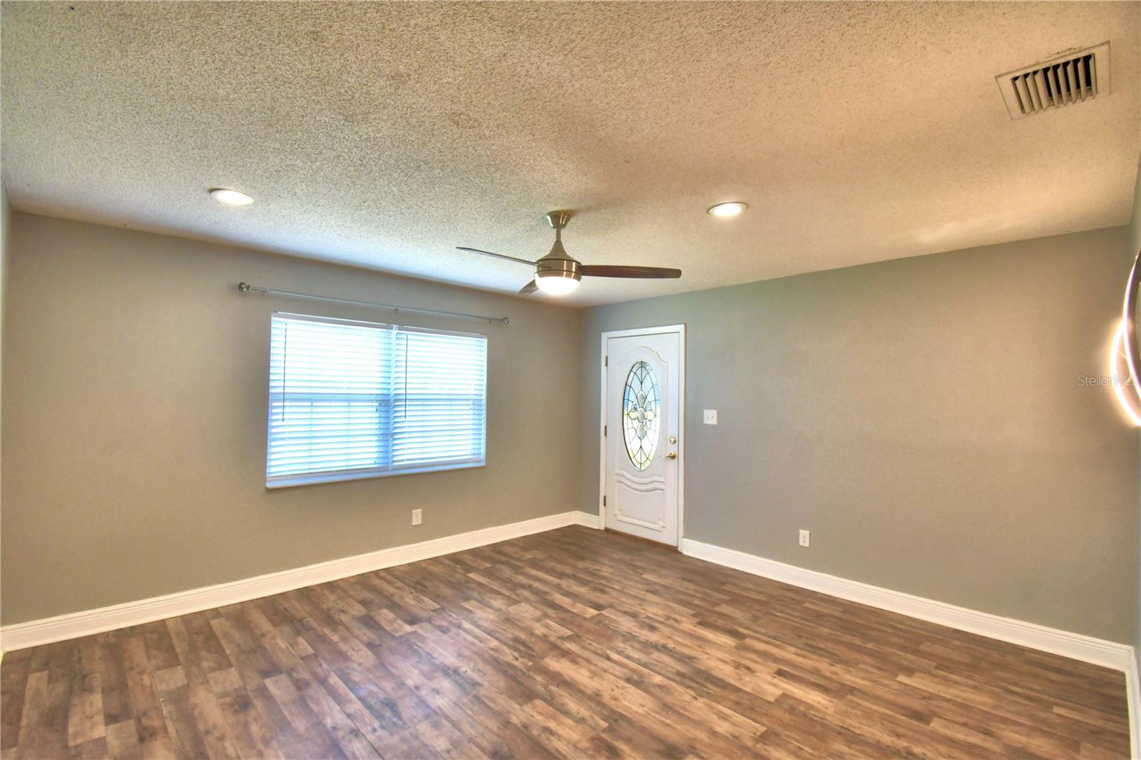 1206 Susan Ln Property Photo 6