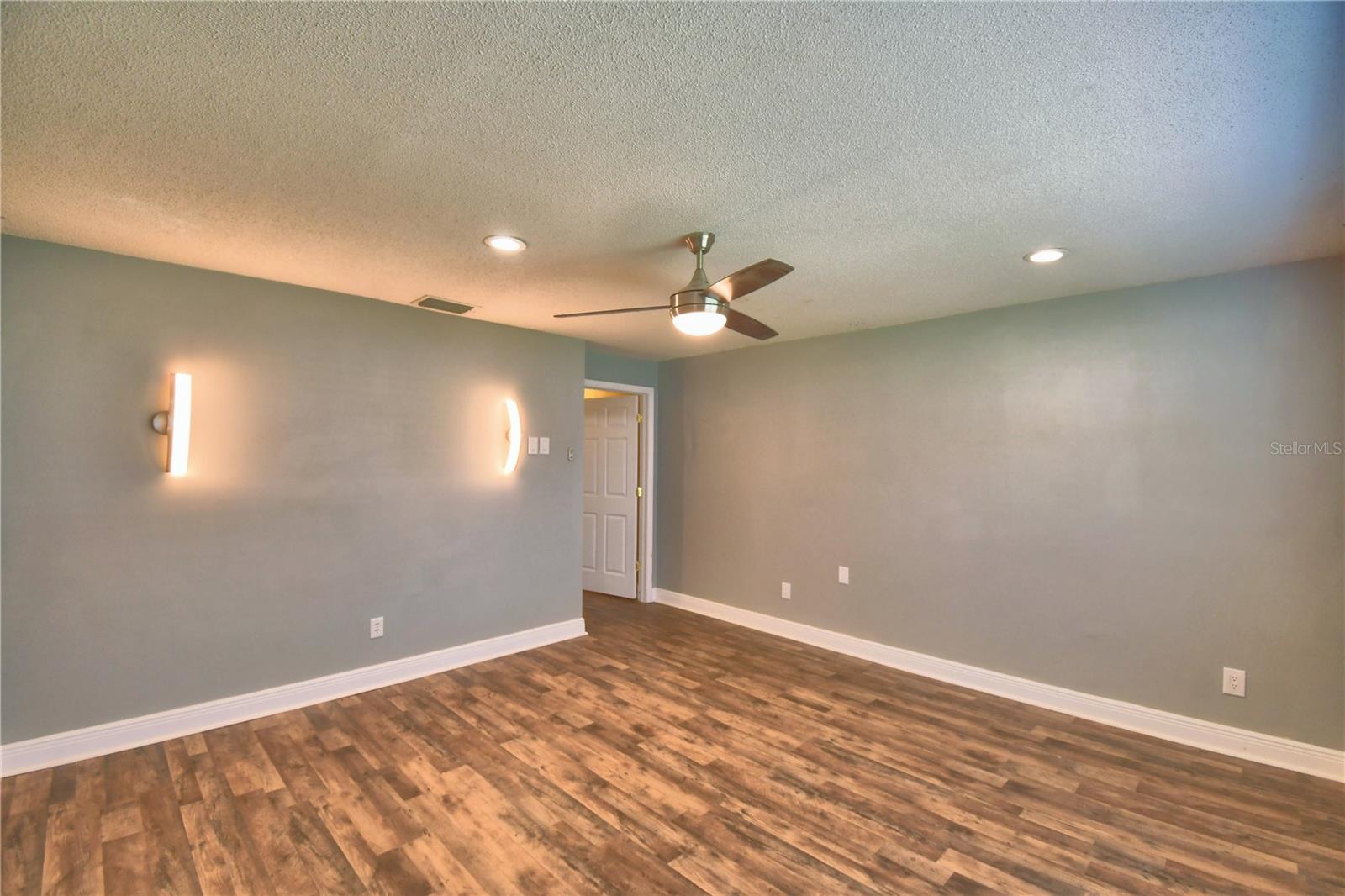 1206 Susan Ln Property Photo 8