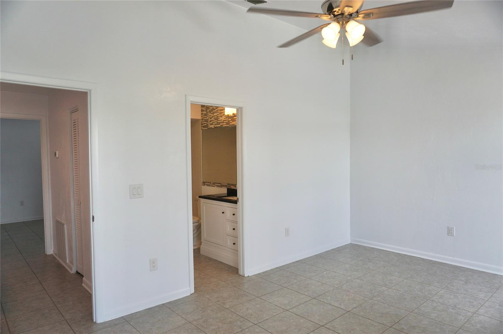 504 Orange Blossom Dr Property Photo 20