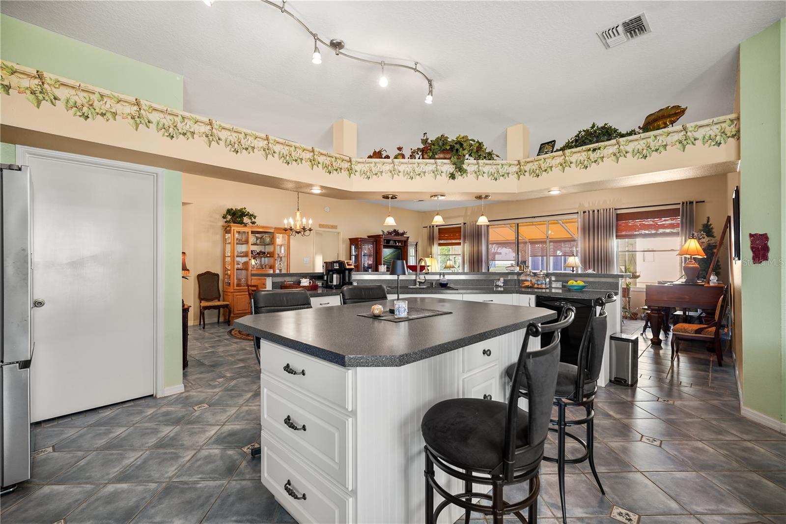 6004 Sanderling Dr Property Photo 18