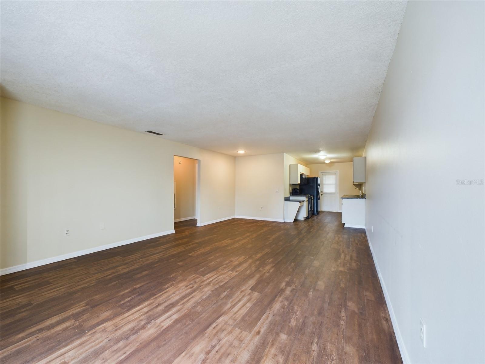 244 Winter Ridge Blvd #244 Property Photo 4