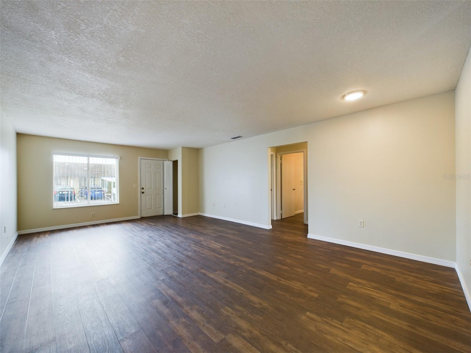 244 Winter Ridge Blvd #244 Property Photo 5