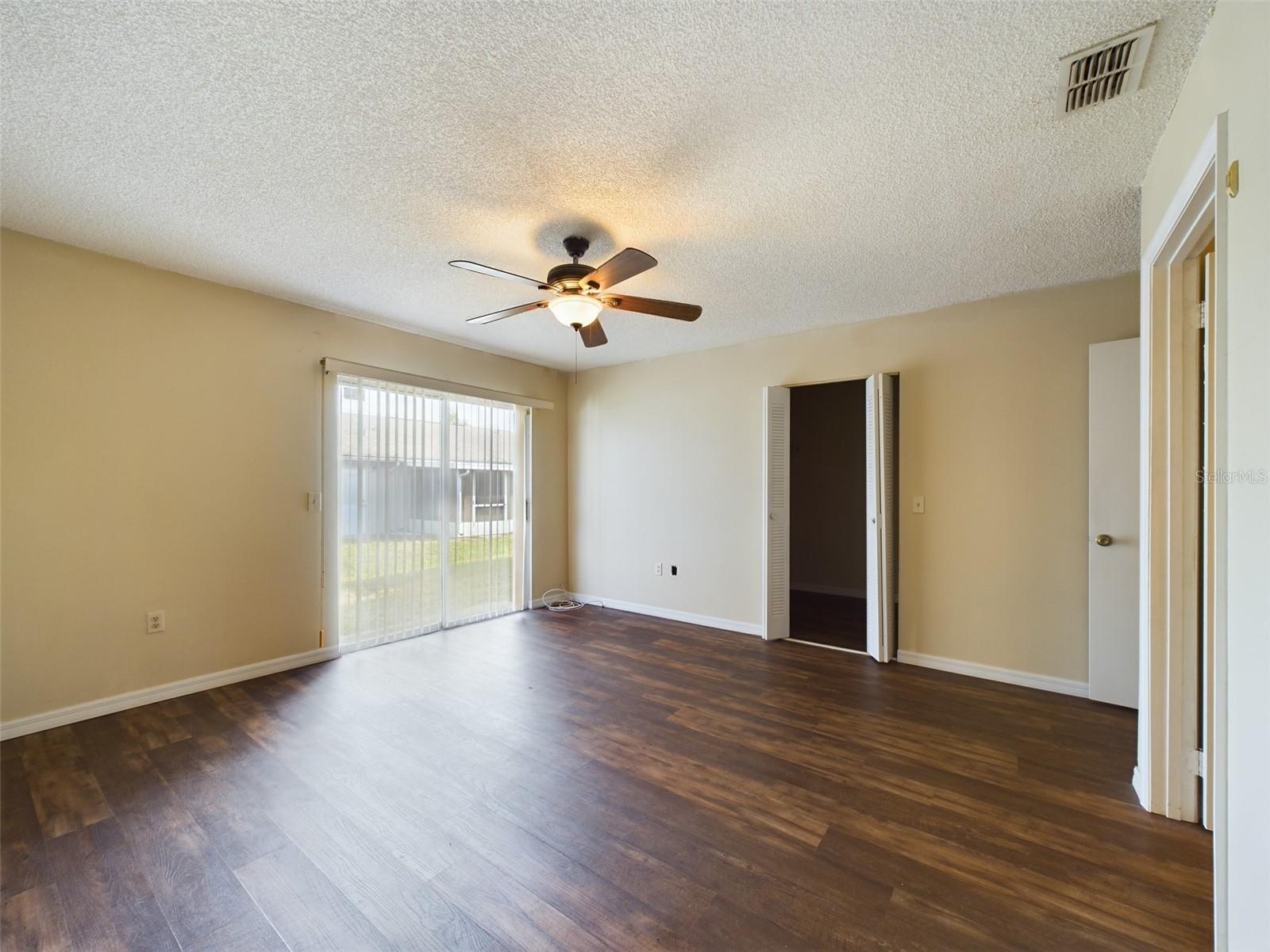 244 Winter Ridge Blvd #244 Property Photo 21