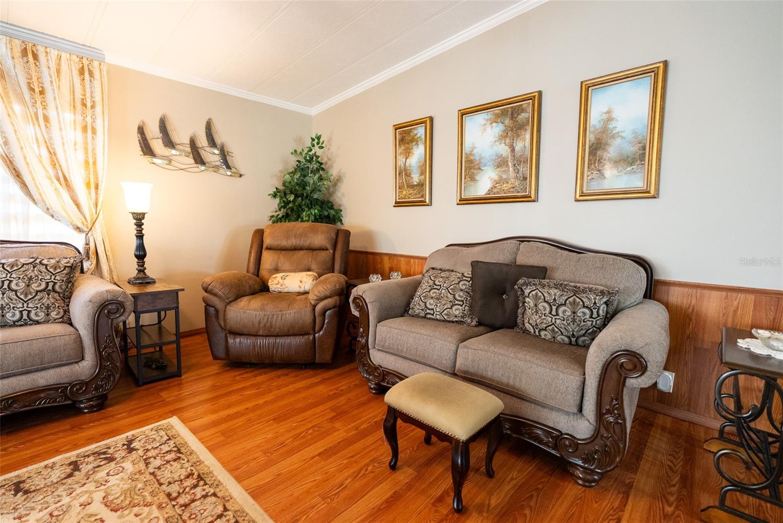 6703 Canterbury Dr Ne Property Photo 9
