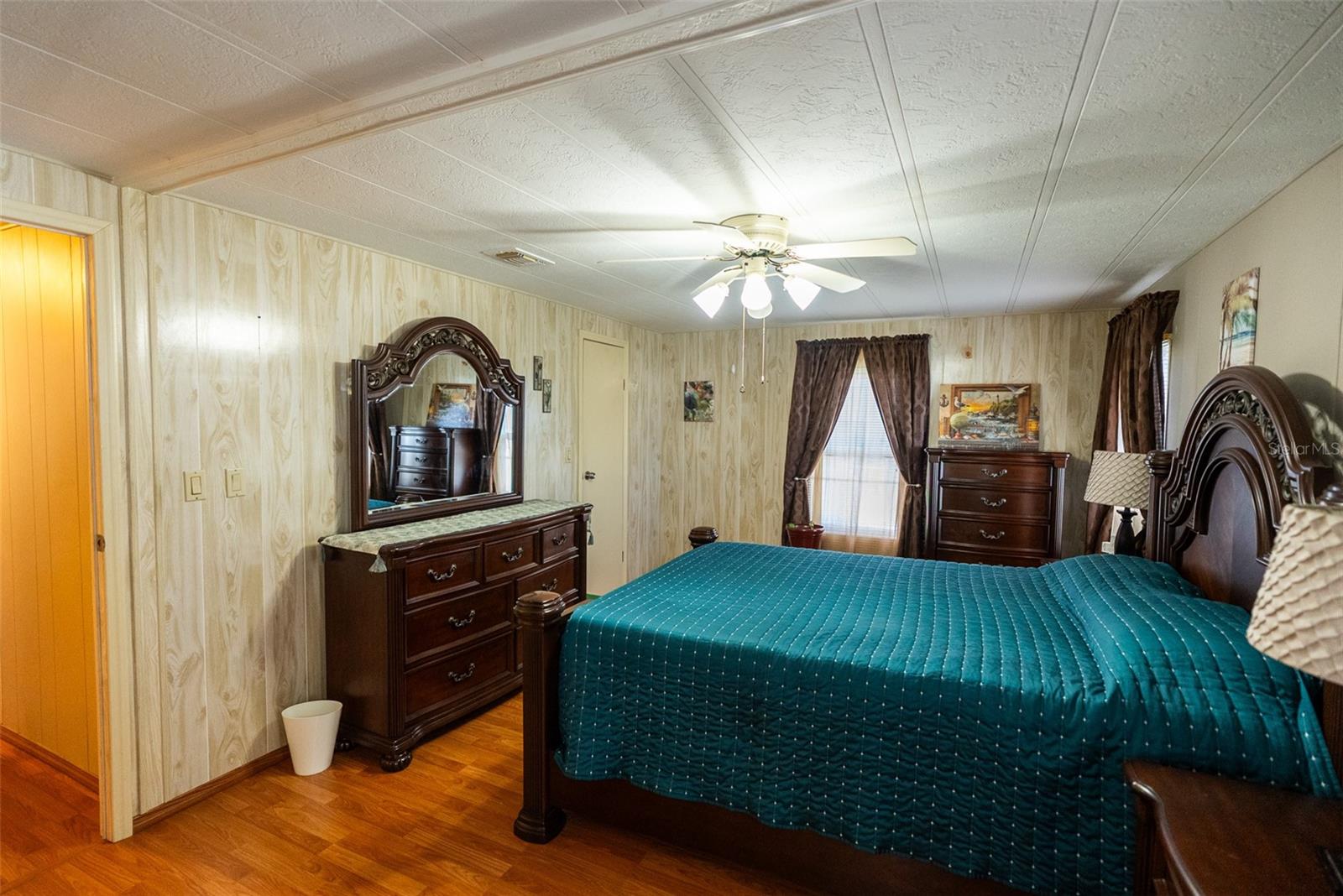 6703 Canterbury Dr Ne Property Photo 20