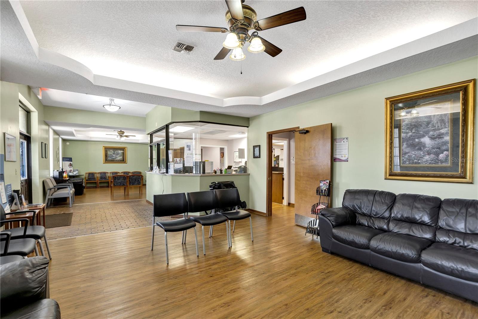 220 Avenue O Se Property Photo 7