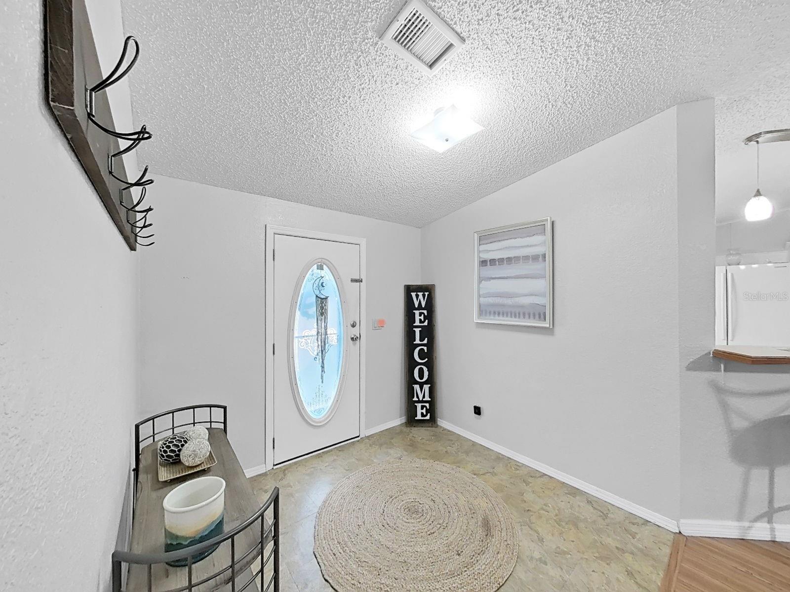490 Lindsey Dr Property Photo 15