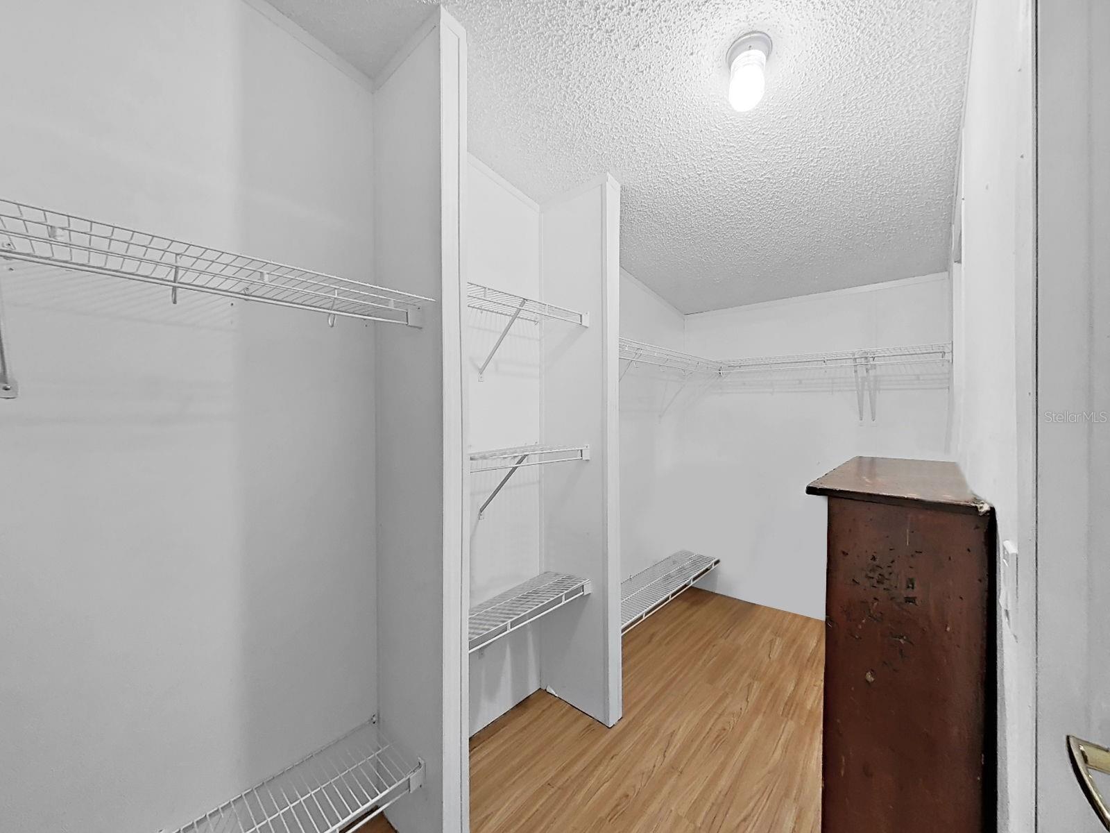 490 Lindsey Dr Property Photo 26