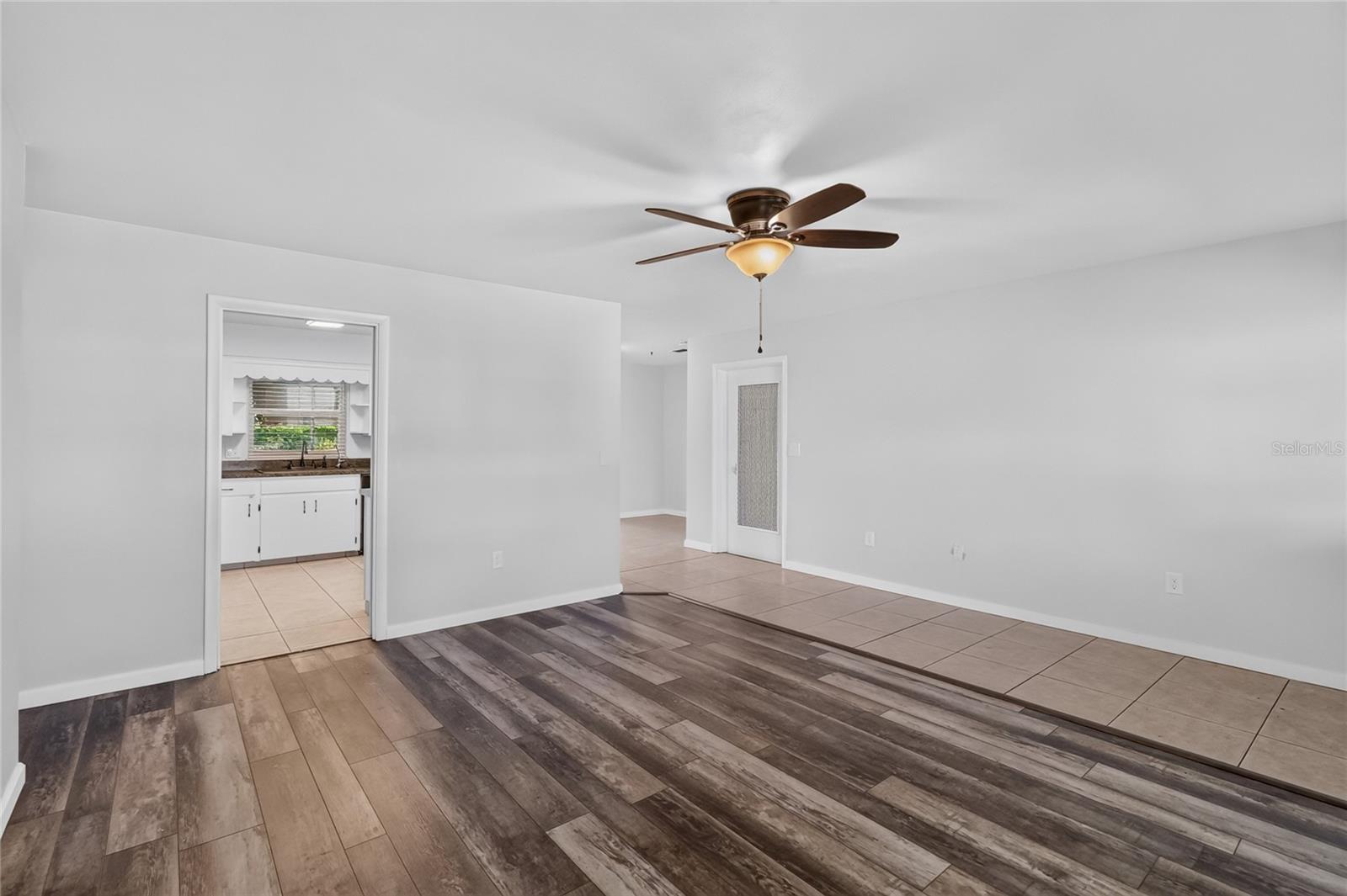 3203 Carleton Cir E Property Photo 13