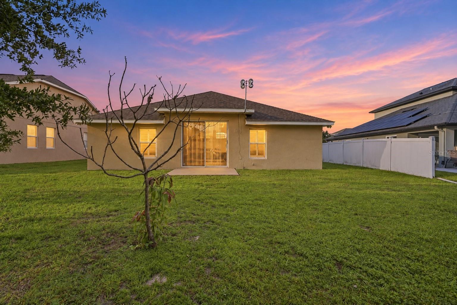 2621 Eagle Cliff Dr Property Photo 4