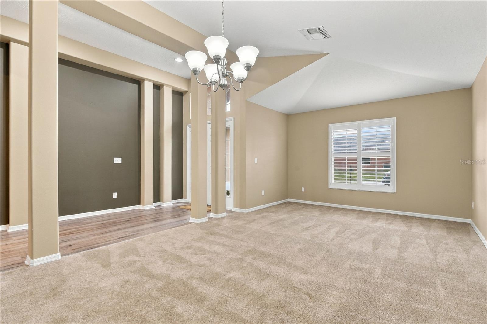2621 Eagle Cliff Dr Property Photo 23
