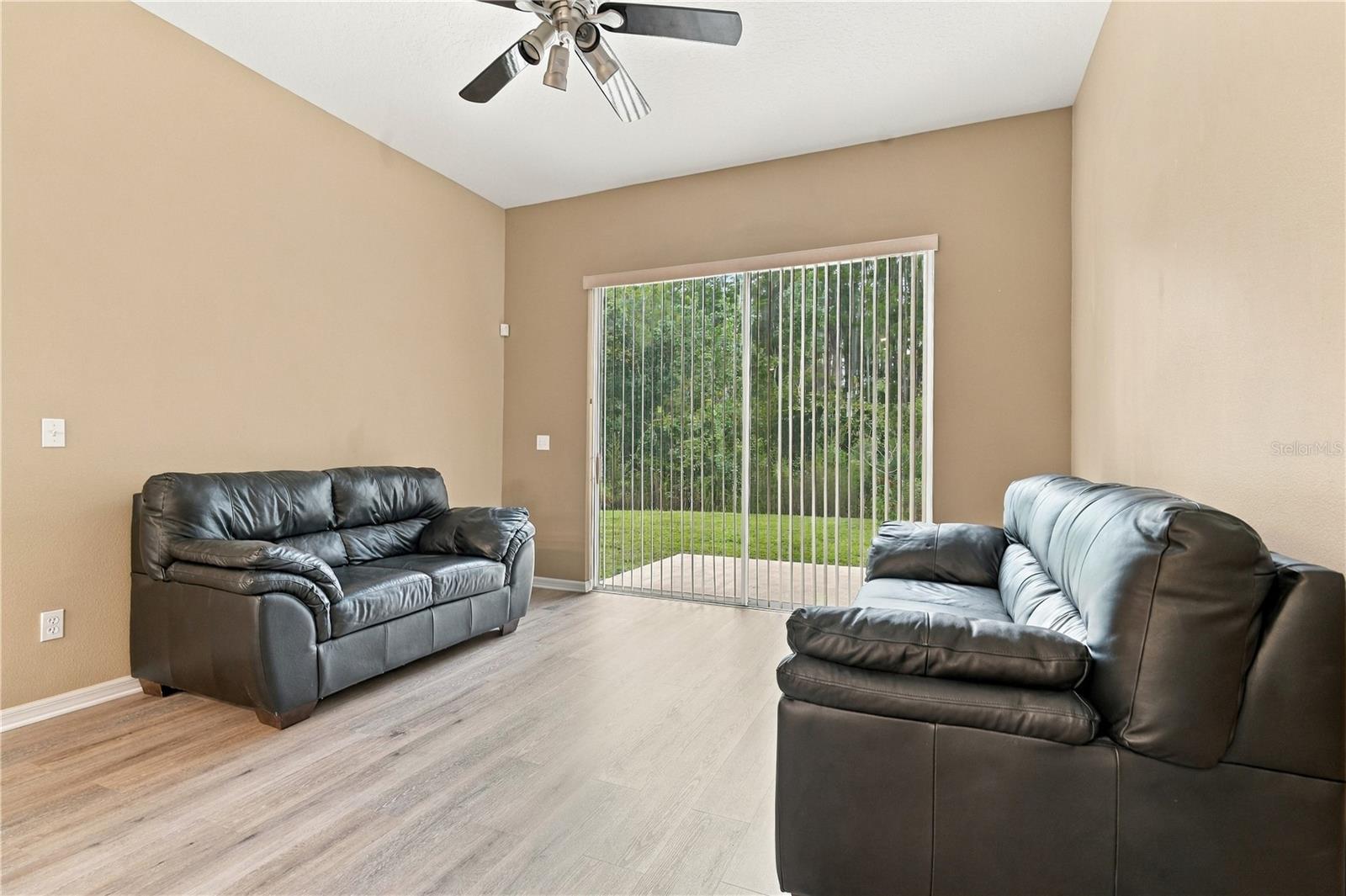 2621 Eagle Cliff Dr Property Photo 45
