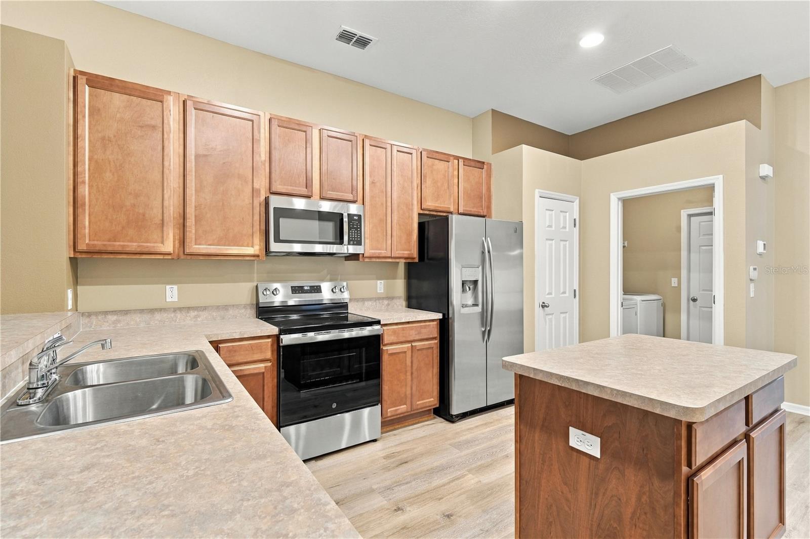 2621 Eagle Cliff Dr Property Photo 51