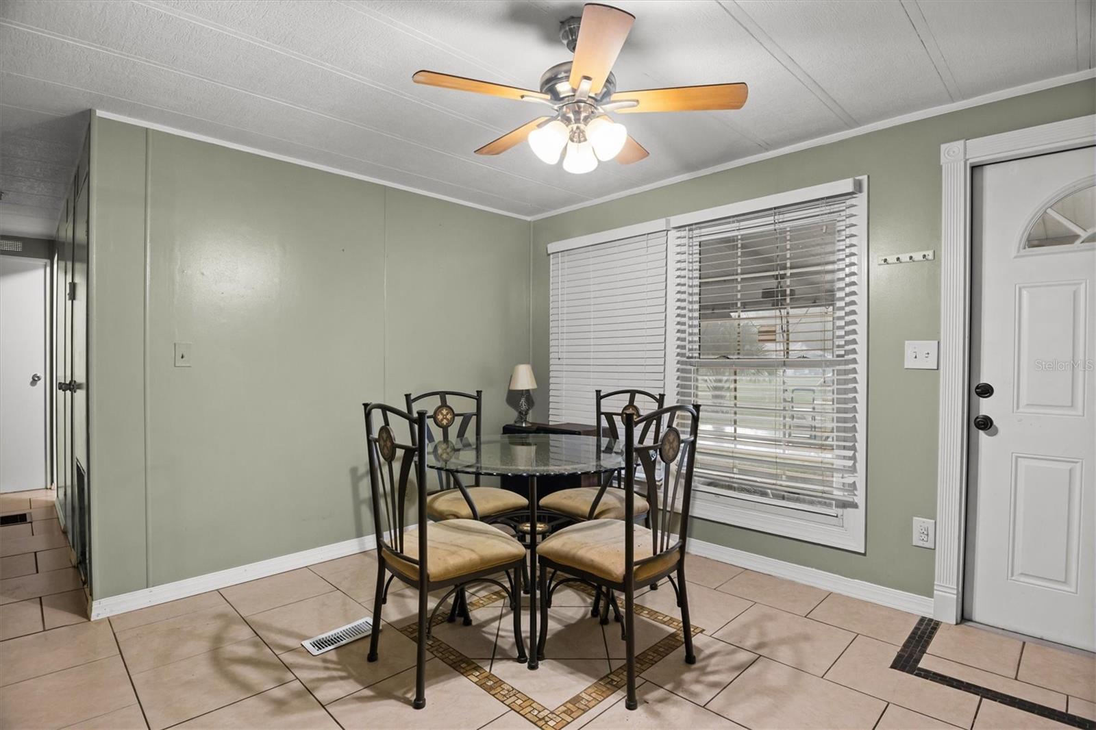 5872 Red Fox Dr Property Photo 16