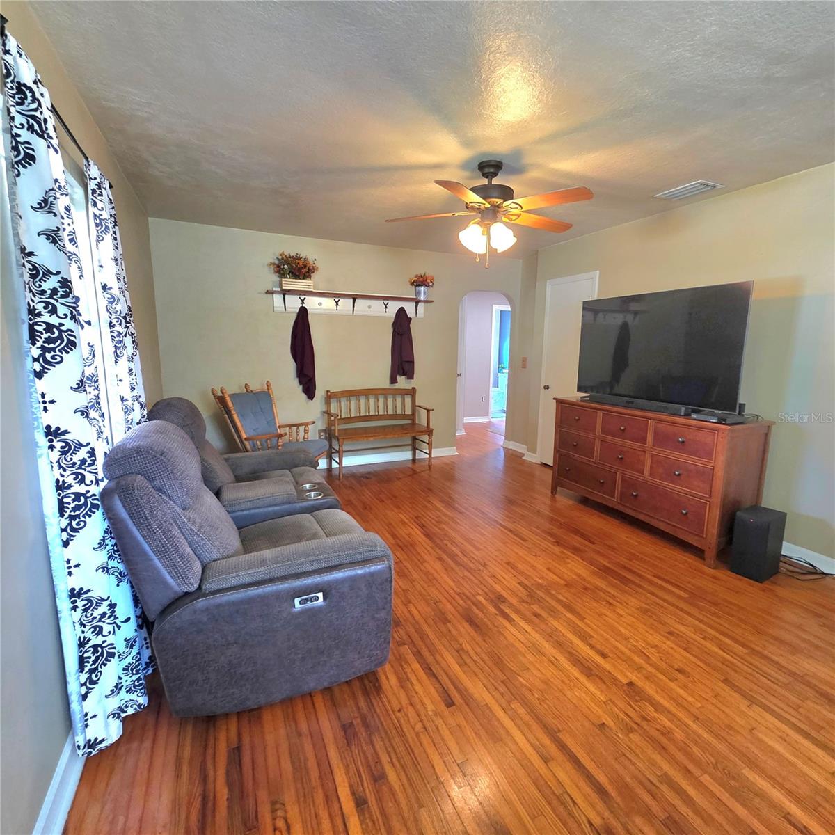845 Avenue F Ne Property Photo 7