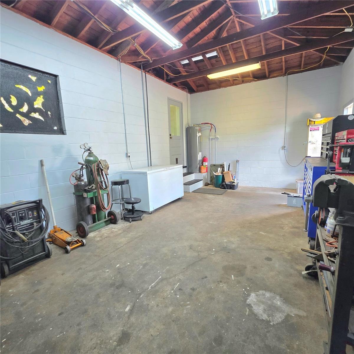 845 Avenue F Ne Property Photo 38