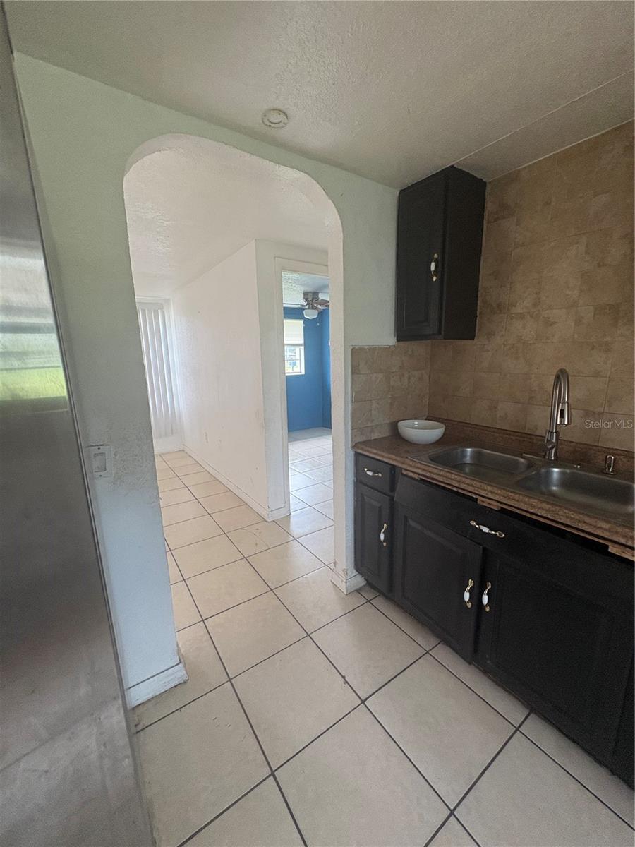 1619 Tangelo St Property Photo 5