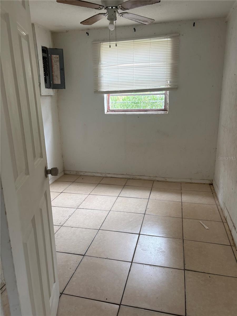 1619 Tangelo St Property Photo 11
