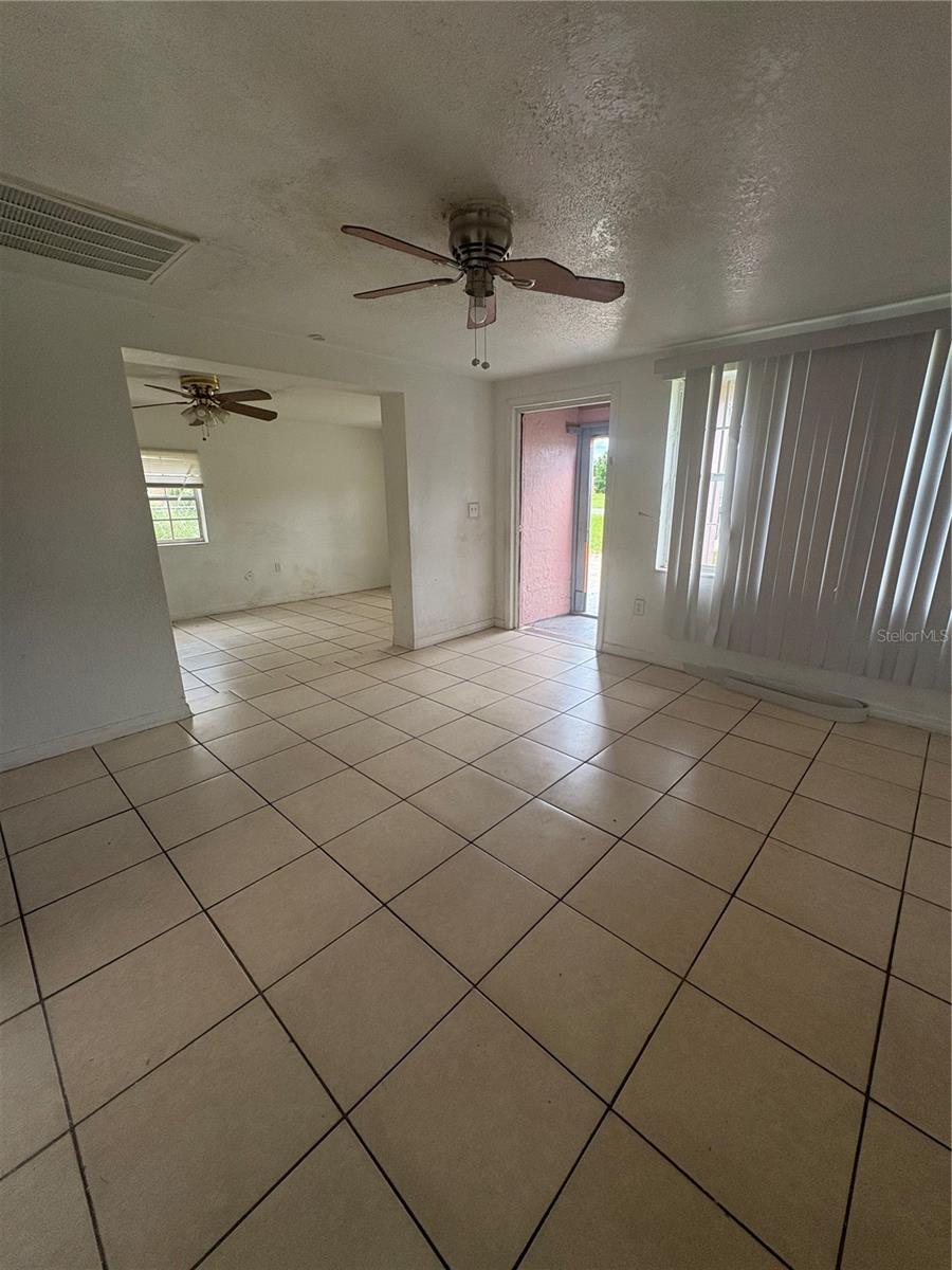 1619 Tangelo St Property Photo 18