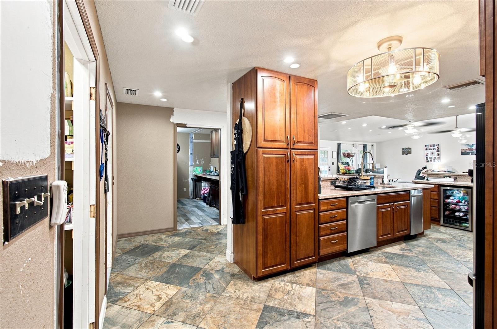 2219 New Jersey Rd Property Photo 29