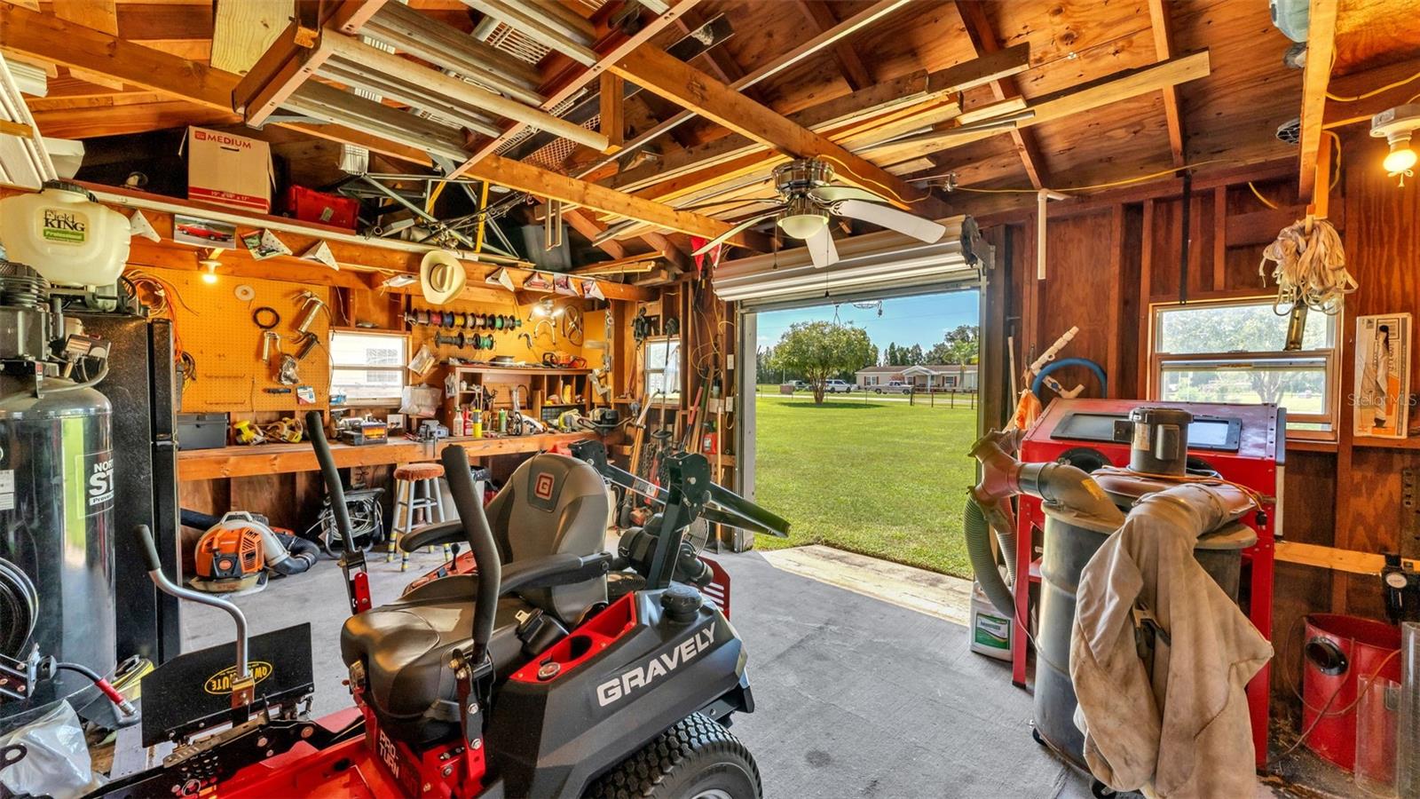 332 Cesara Dr Property Photo 61