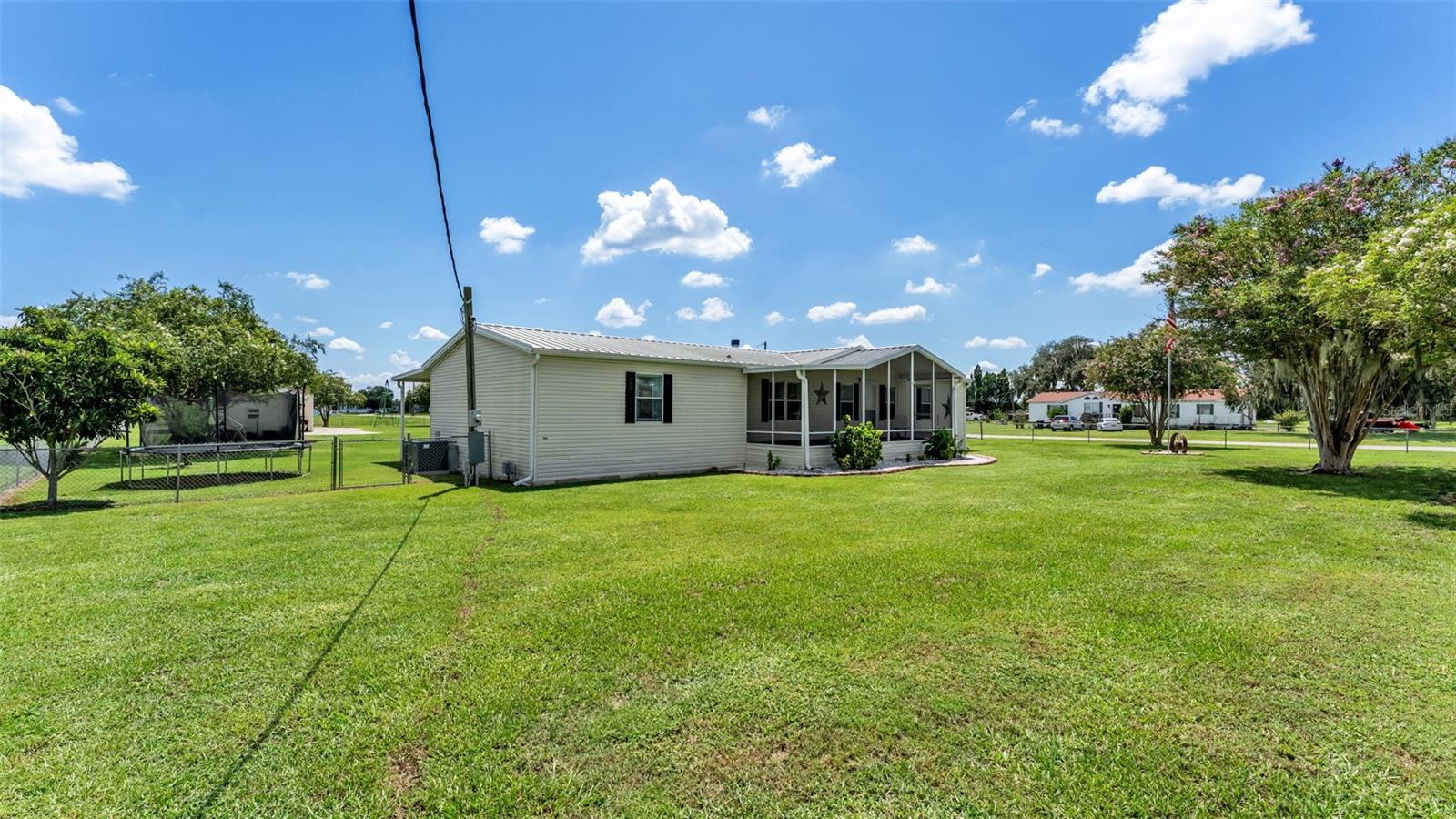 332 Cesara Dr Property Photo 64