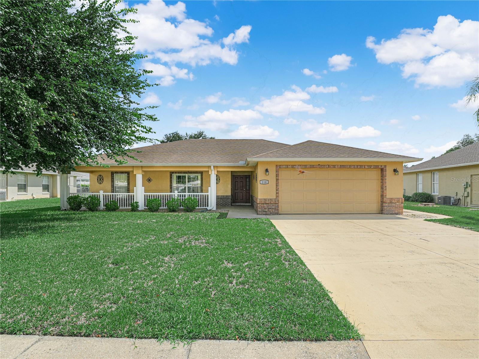 118 Waterview Cir Property Photo 1