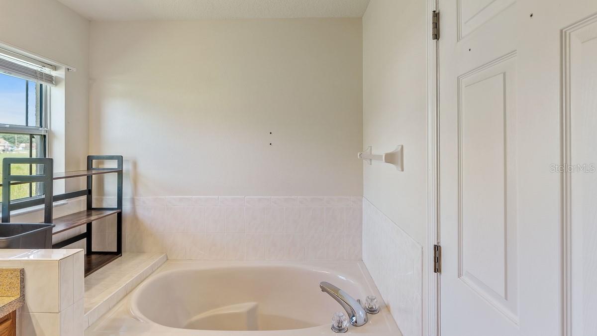 87 Dogwood Drive Cir Property Photo 13
