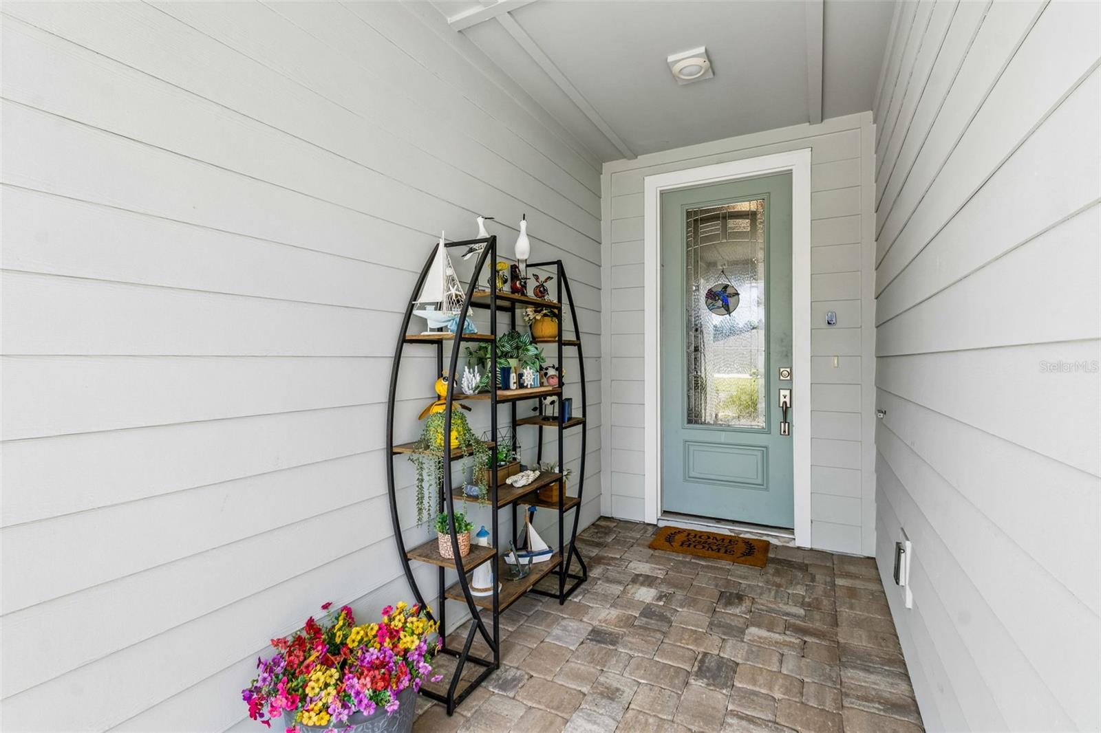217 Ethereal Sq Property Photo 5