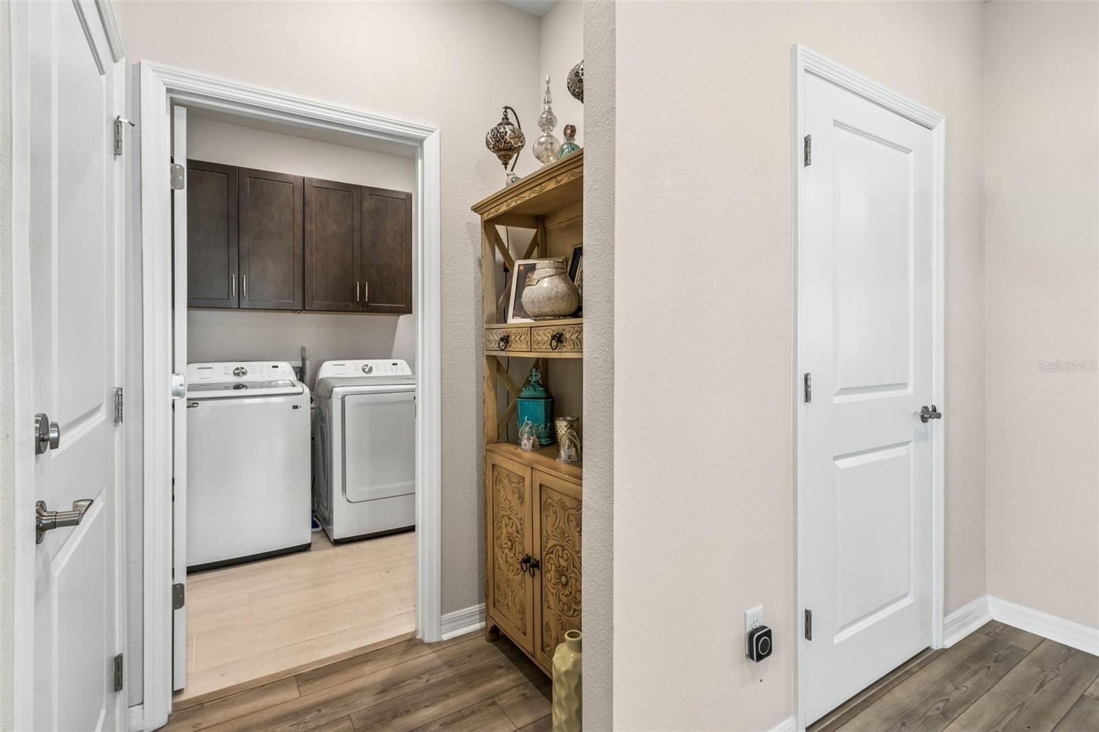 217 Ethereal Sq Property Photo 30