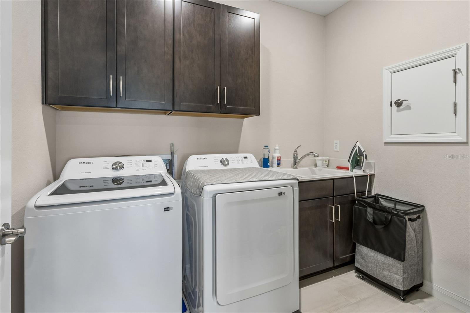 217 Ethereal Sq Property Photo 31