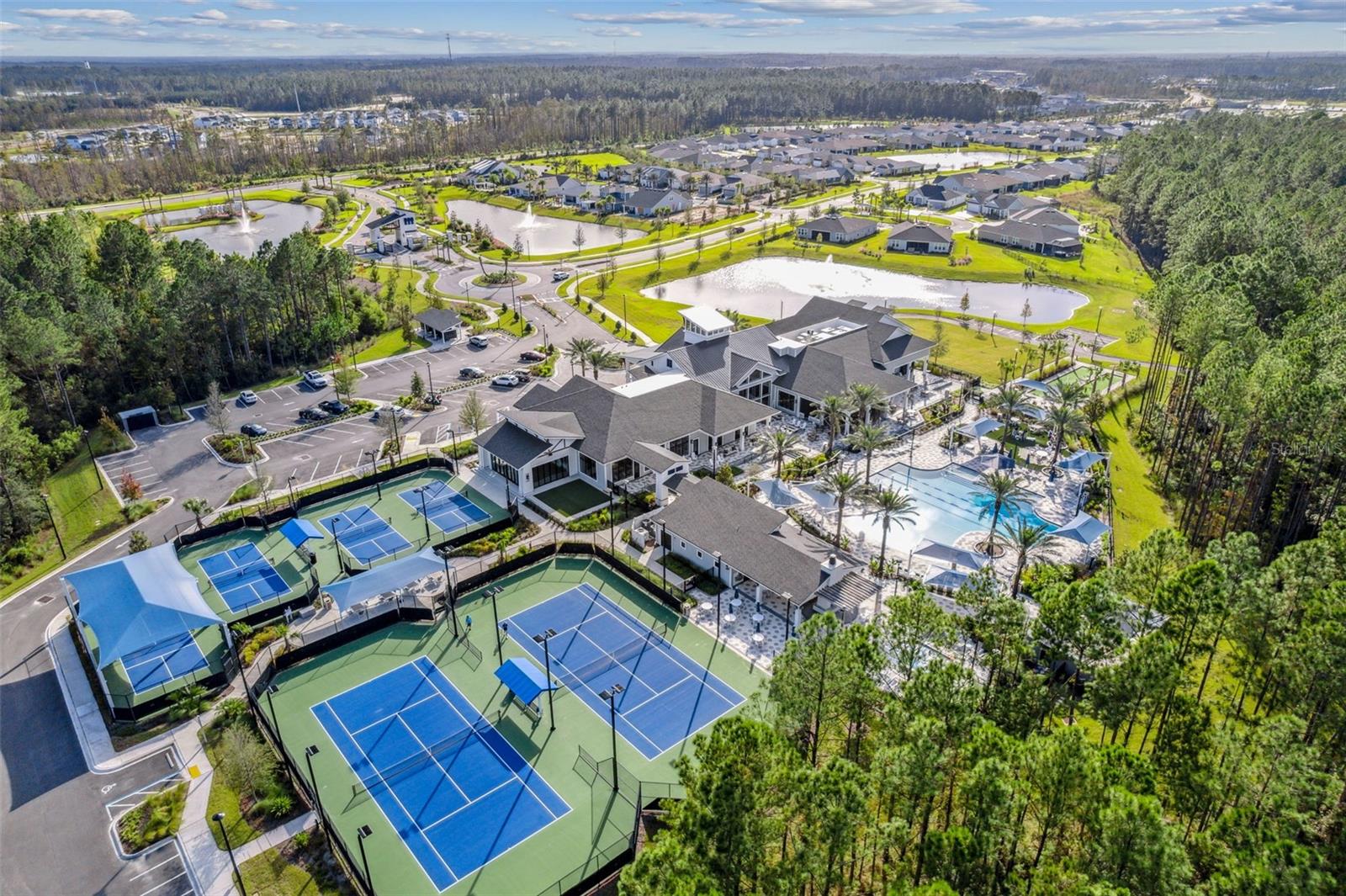 217 Ethereal Sq Property Photo 39