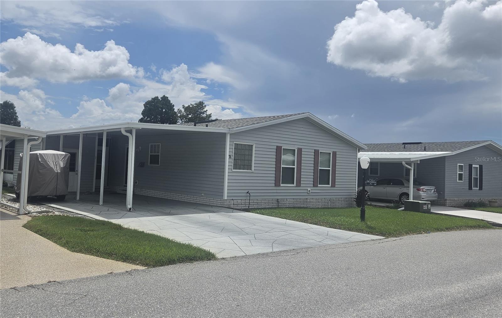 76 Straphmore Dr Property Photo 1