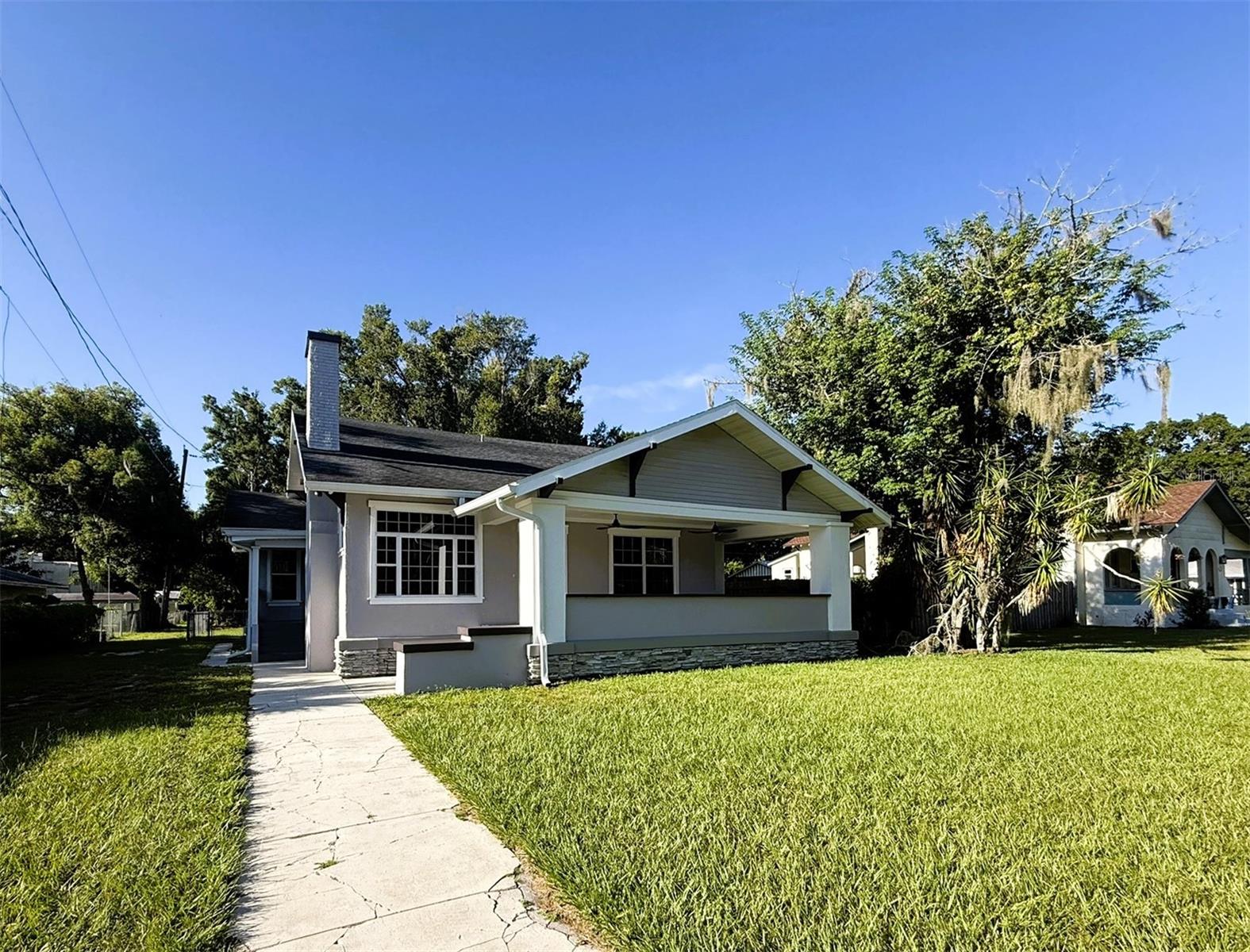 2112 Avenue C Sw Property Photo 4