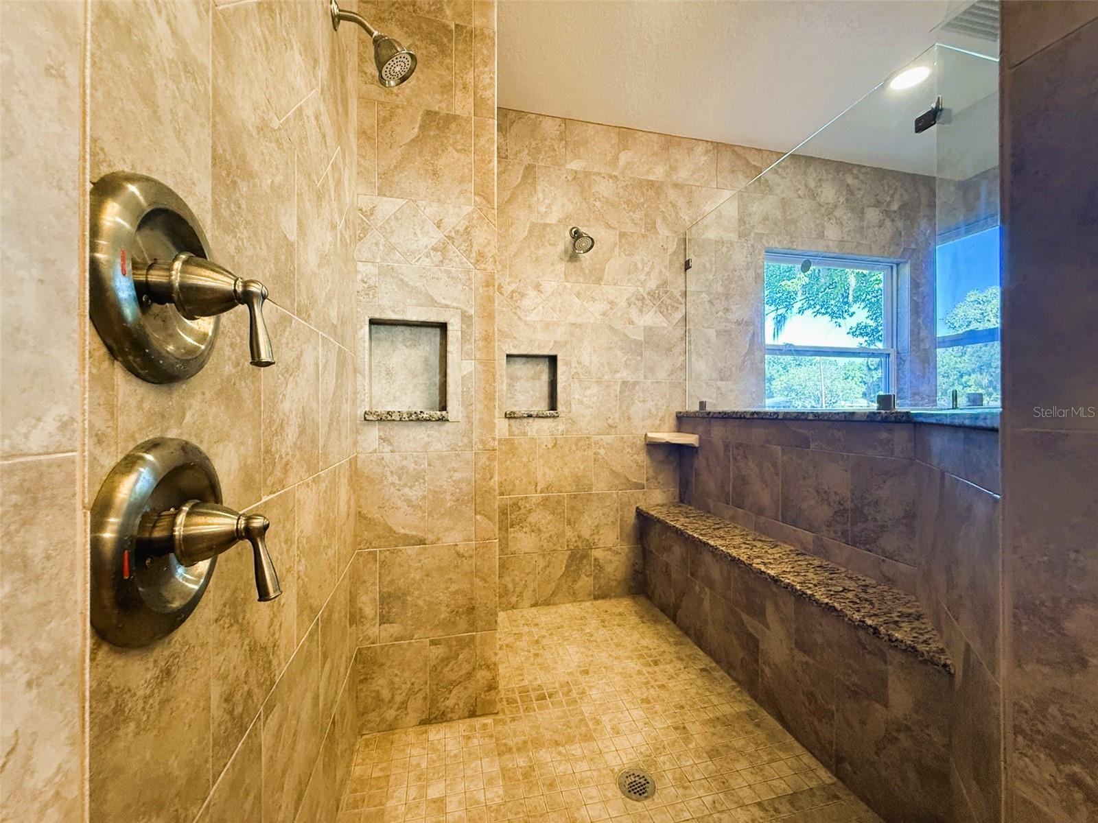 2112 Avenue C Sw Property Photo 12
