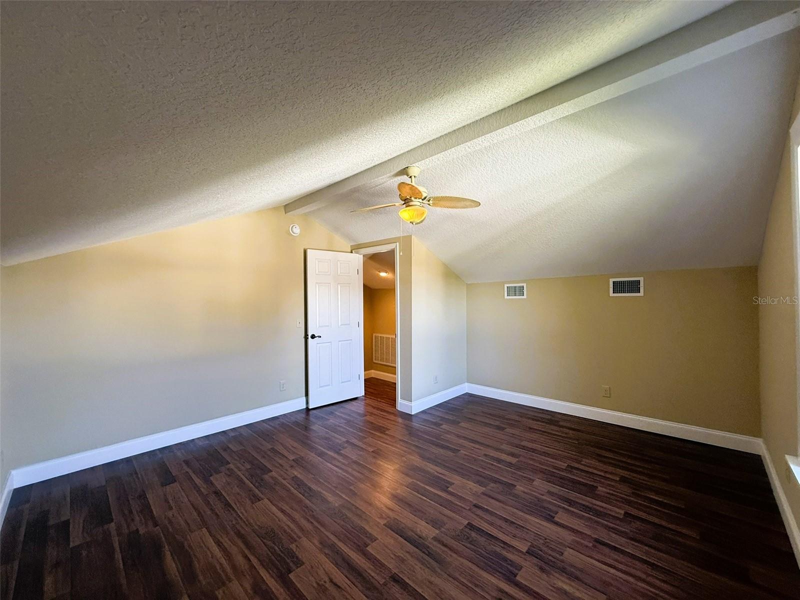 2112 Avenue C Sw Property Photo 51