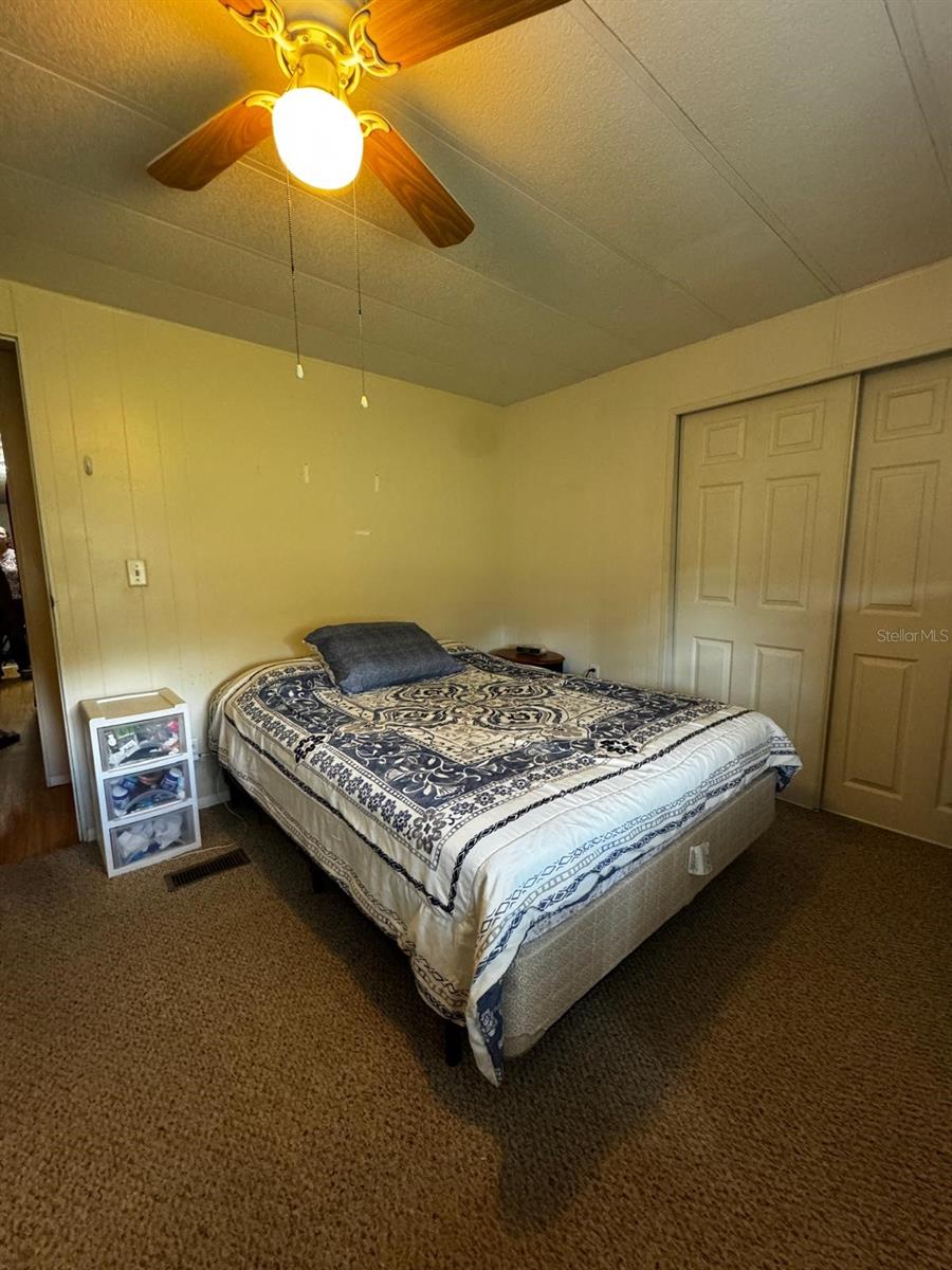 215 Edgewood Blvd Property Photo 11