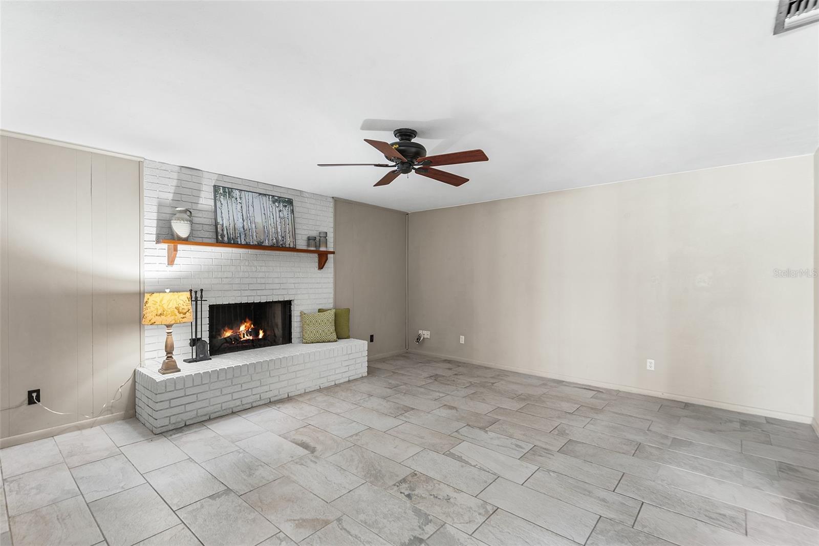 216 Shore Loop Property Photo 13