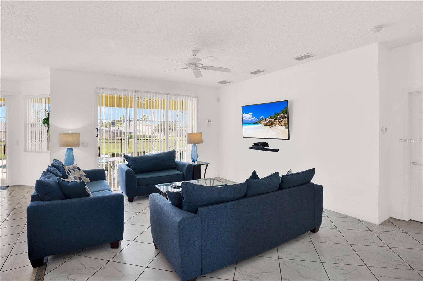 123 Minniehaha Cir Property Photo 2