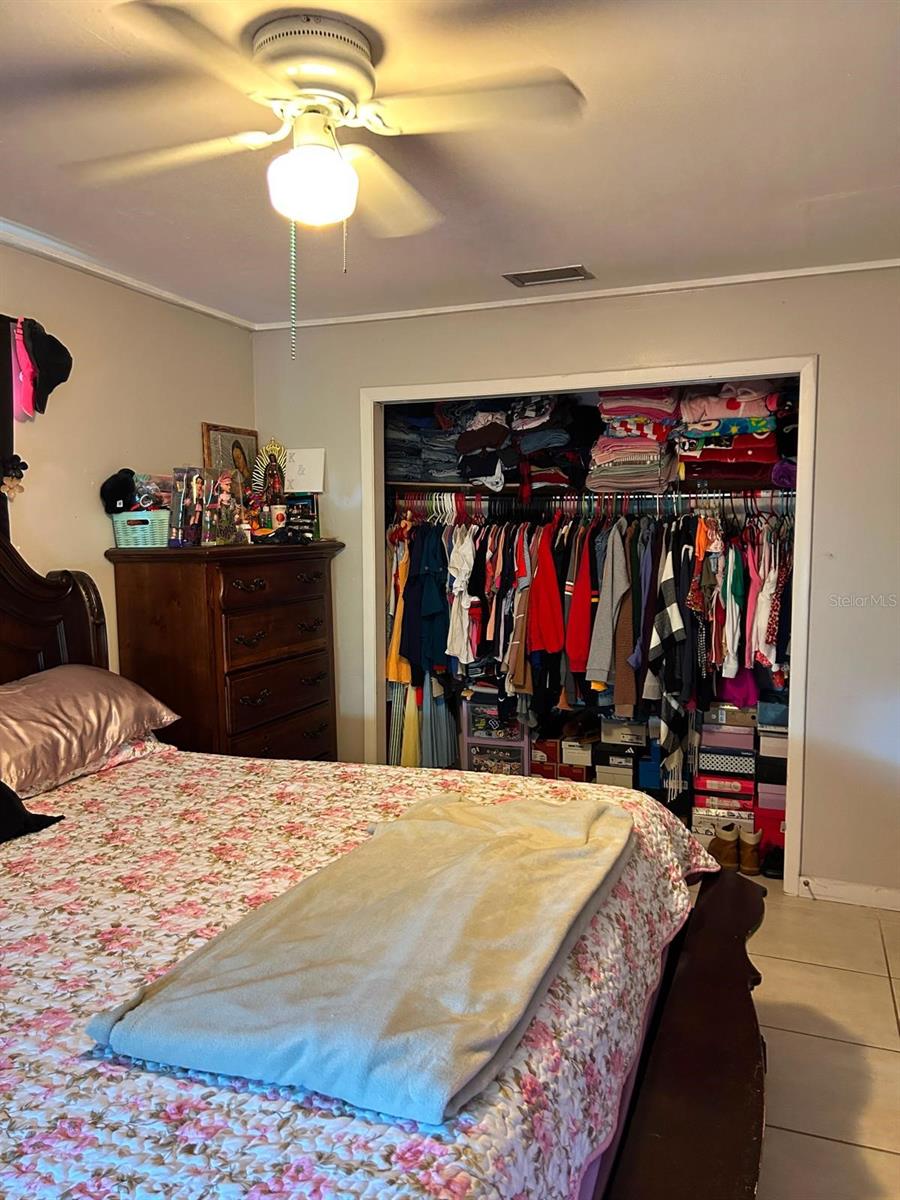 113 Draycott Ave Property Photo 3