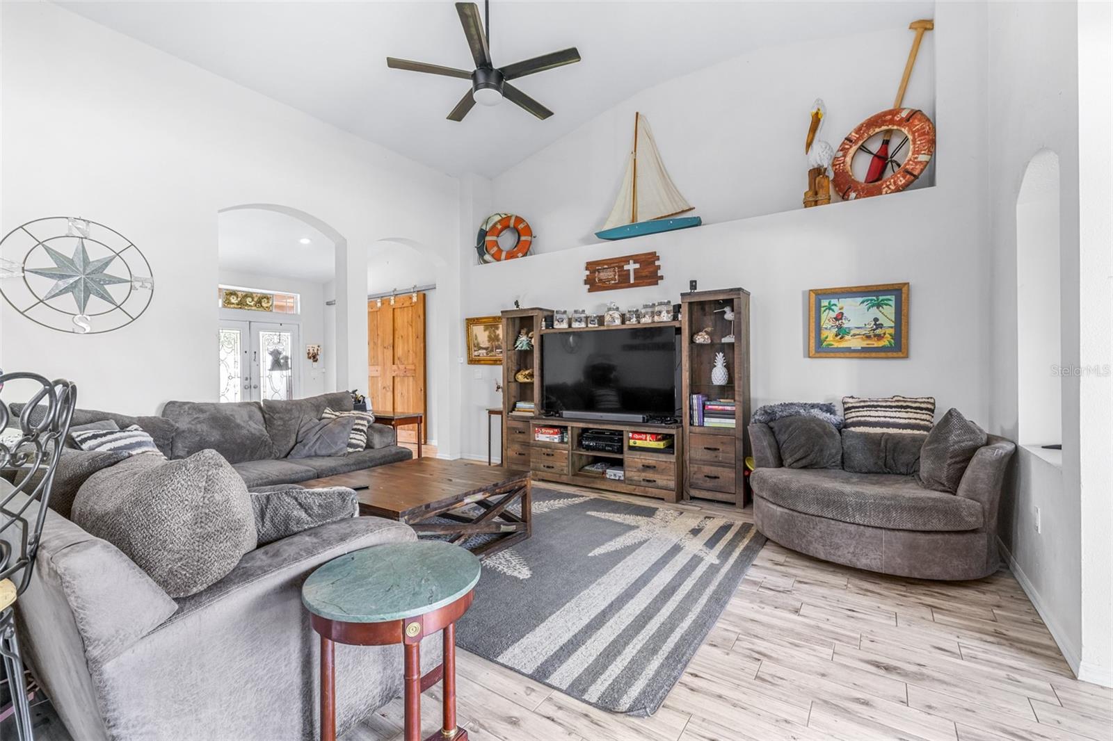17012 Falconridge Rd Property Photo 19