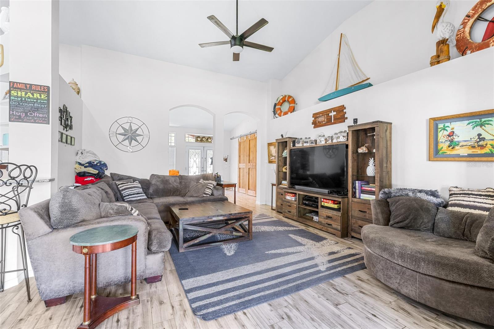 17012 Falconridge Rd Property Photo 20