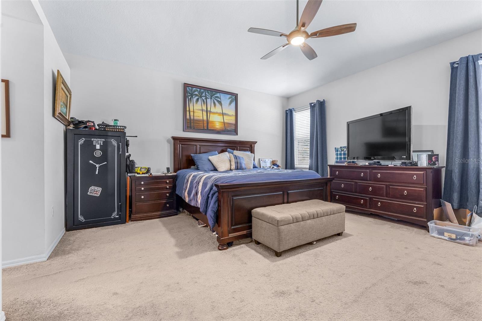 17012 Falconridge Rd Property Photo 32