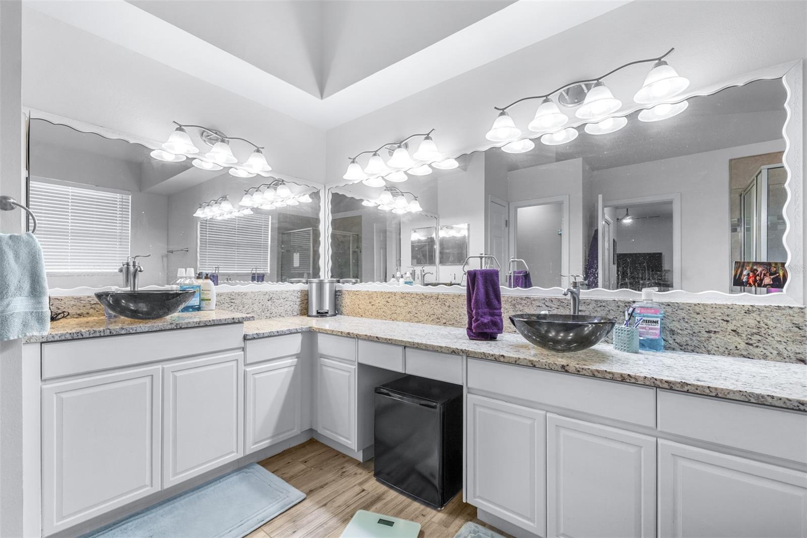 17012 Falconridge Rd Property Photo 35