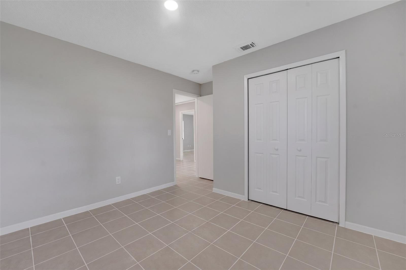 707 Dolly Ben Ct Property Photo 11