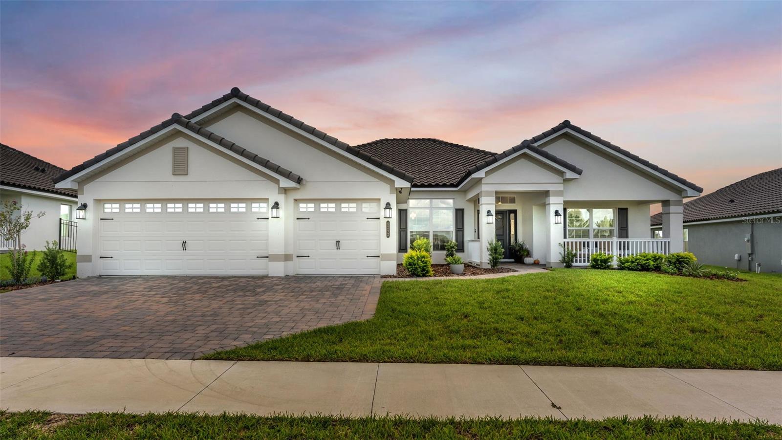 5292 Tennessee Ridge Ct Property Photo 1