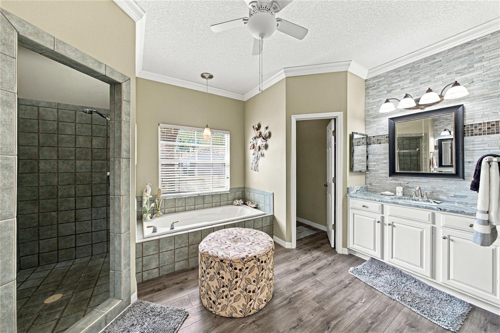 4232 Dornoch Dr Property Photo 47